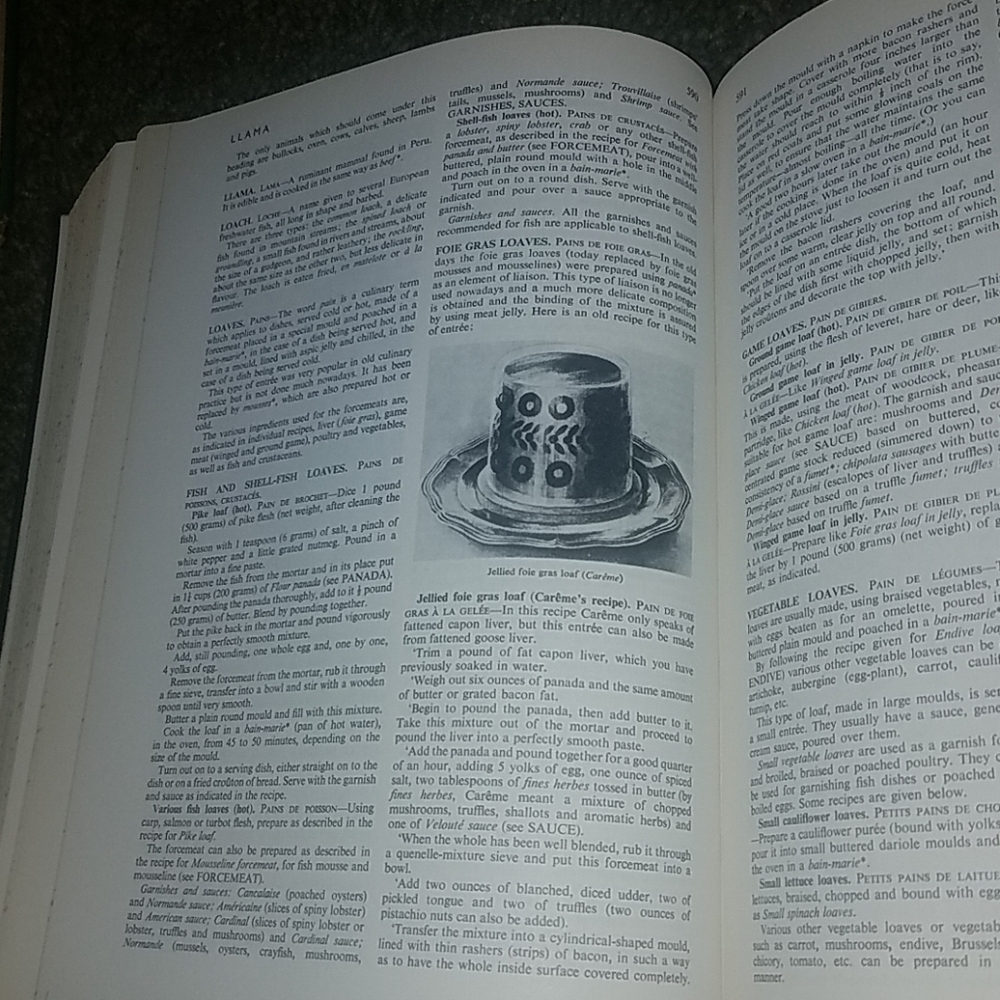 Cookbooks - Picture 2 of 4